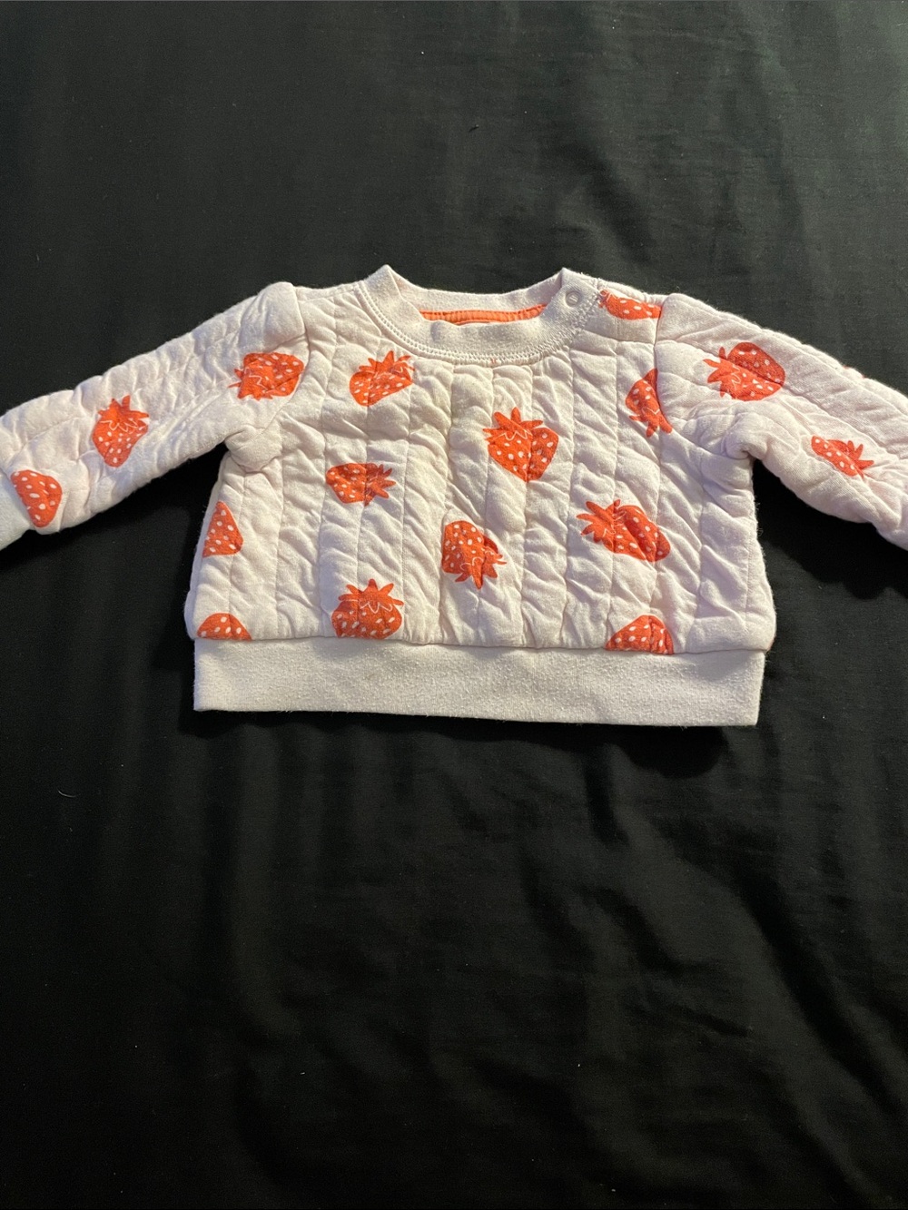 Cat & Jack White Quilted Pullover Sweatshirt with Orange Strawberry Print